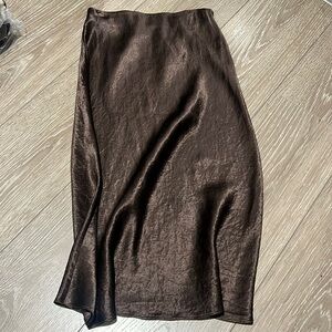 Aritzia brown skirt